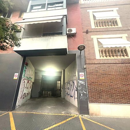 Esmeralda Apartment With Free Private Underground Parking Валенсия Екстериор снимка