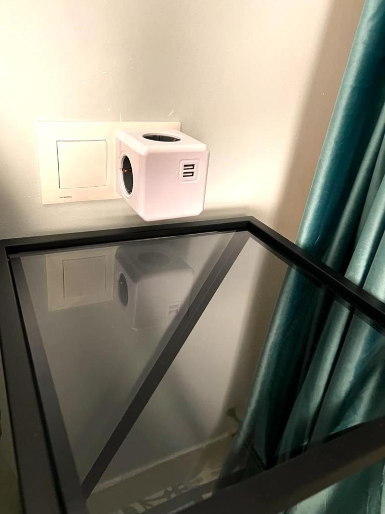Esmeralda Apartment With Free Private Underground Parking Валенсия Екстериор снимка